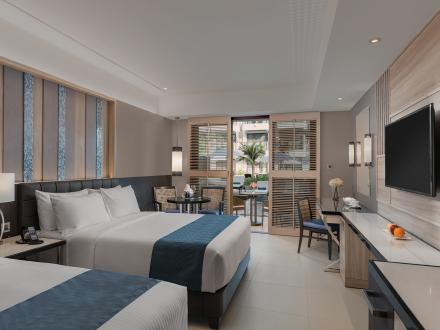 Premier with Direct Pool Access